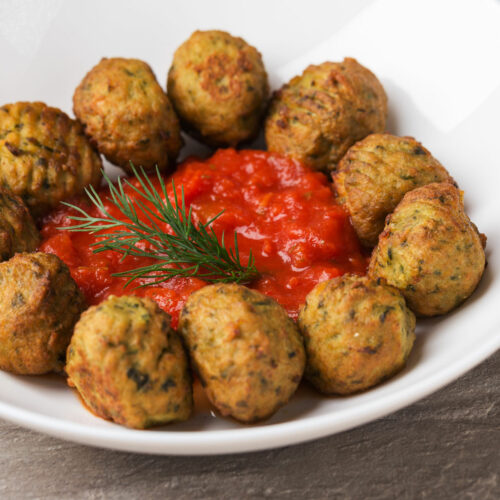Salmon meatballs with red sauce
